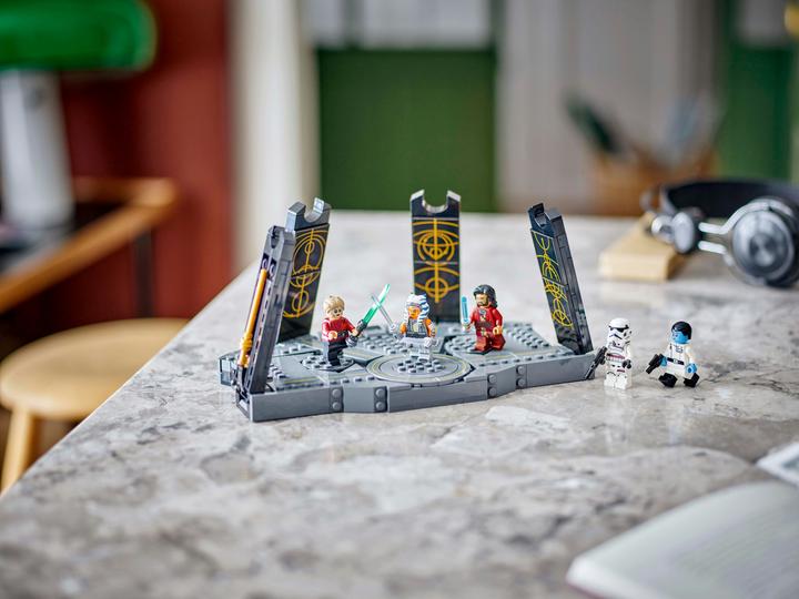 Image du produit LEGO Le duel d'Ahsoka Tano sur Peridea (75385, LEGO Star Wars)