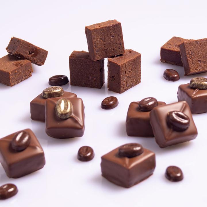 Actual product image miniSchoggi Chocolate mocha beans, 50 g (75 x)