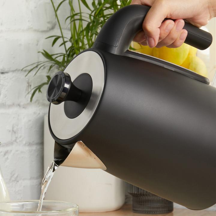 Produktbild Petra PT5632MBLKVDE 3KW Kettle matte black (1.70 l)