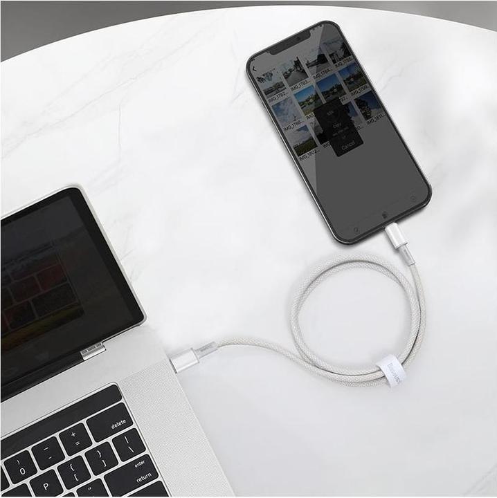 Actual product image Baseus USB C – Lightning (1 m, USB 2.0)
