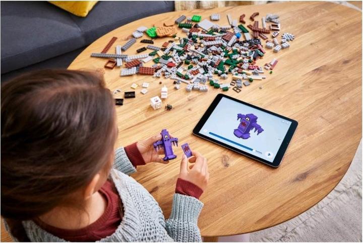Actual product image LEGO Luigi's Mansion: Entrance - Expansion Set (71399, LEGO Super Mario)