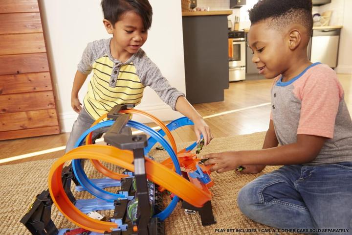 Produktbild Hot Wheels Korkenzieher-Crash Trackset