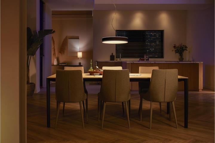 Produktbild Philips Hue White Ambiance Enrave (4500 lm)