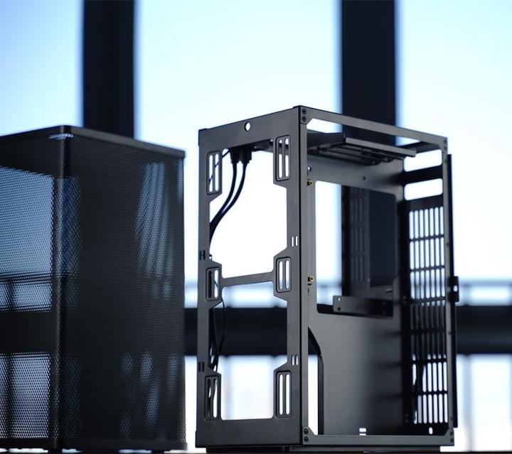 Actual product image Jonsbo VR3 (Mini-ITX)