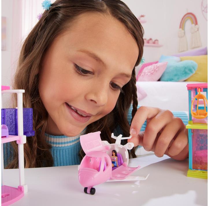 Produktbild Barbie Mini BarbieLand Traumflugzeug mit Puppe