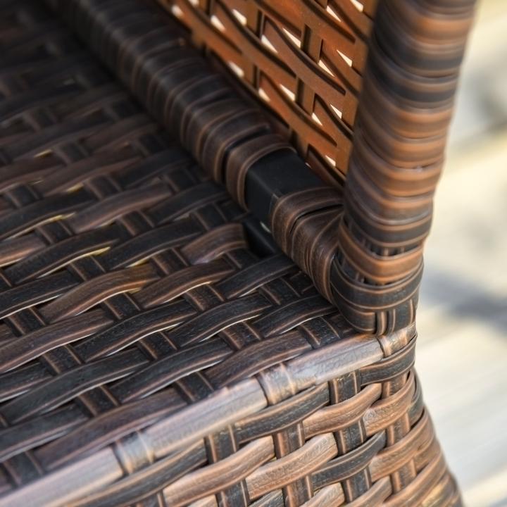 Immagine prodotto Outsunny Tavolo in rattan con foro per l'ombrello
