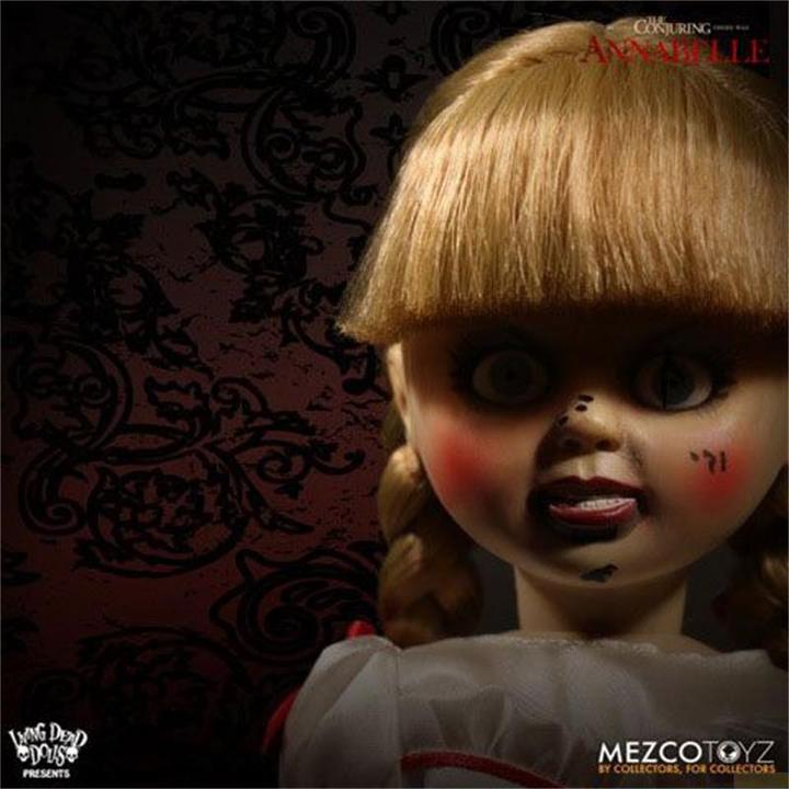 Actual product image Mezco Toys Living Dead Dolls: Annabelle