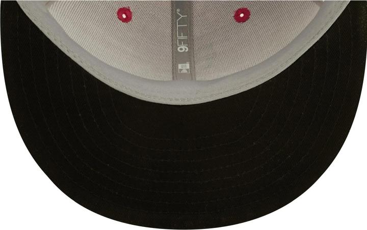 Actual product image New Era 9FIFTY Snap Cap - CRUCIAL CATCH Tampa Bay Buccaneers (M/L)