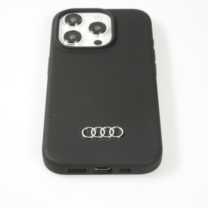 Actual product image Audi Silicone Case iPhone 15 Pro 6.1" czarny/black hardcase AU-LSRIP15P-Q3/D1-BK (Apple iPhone 15 Pro)