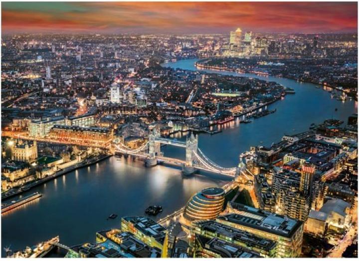 Actual product image Clementoni Puzzle London aerial view pieces (2000 pieces)