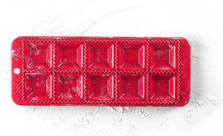 Actual product image Ibili Ravioli mould + rolling pin square 30 x 12 cm Ideal for homemade ravioli