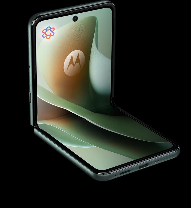 Image du produit Motorola Razr 60 Ultra (512 Go, Pantone Scarab, 6.96", SIM + eSIM, 50 Mpx, 5G)