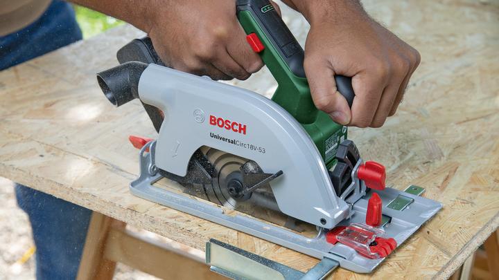 Produktbild Bosch Home & Garden UniversalCirc 18V-53