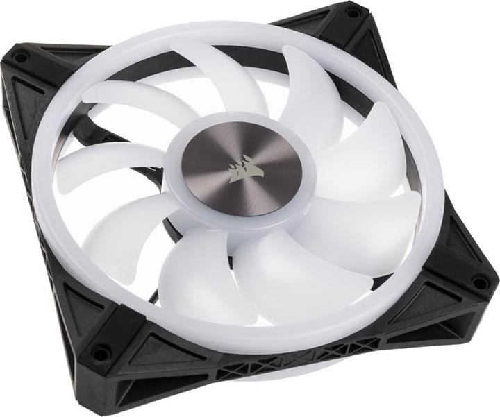 Actual product image Corsair iCUE QL140 RGB (140 mm, 1 x)