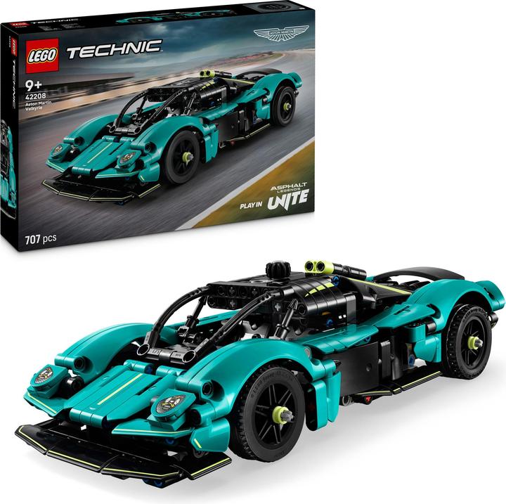 Actual product image LEGO Aston Martin Valkyrie (42208, LEGO Technic)