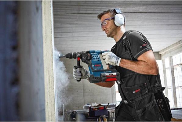 Image du produit Bosch Professional GBH 36 V-LI Plus, 2 batteries de 4.0Ah (Fonctionnement sur batterie)