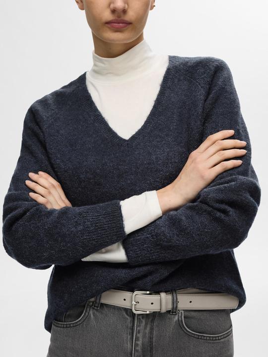 Actual product image Selected Femme V-neck knit jumper (M)