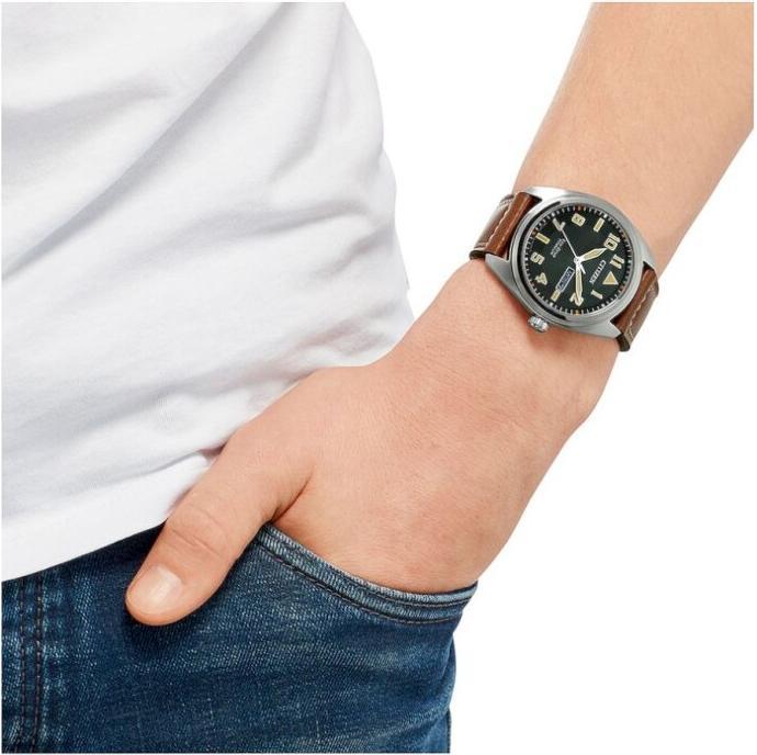 Actual product image Citizen BM8560-11XE (Analogue wristwatch, 42 mm)