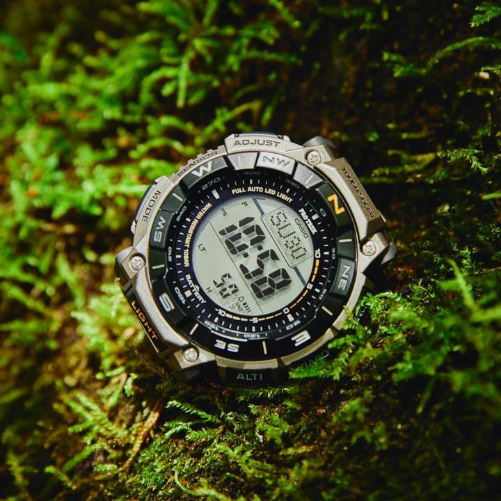Produktbild Casio Pro Trek (Sportuhr, Chronograph, 54.70 mm)