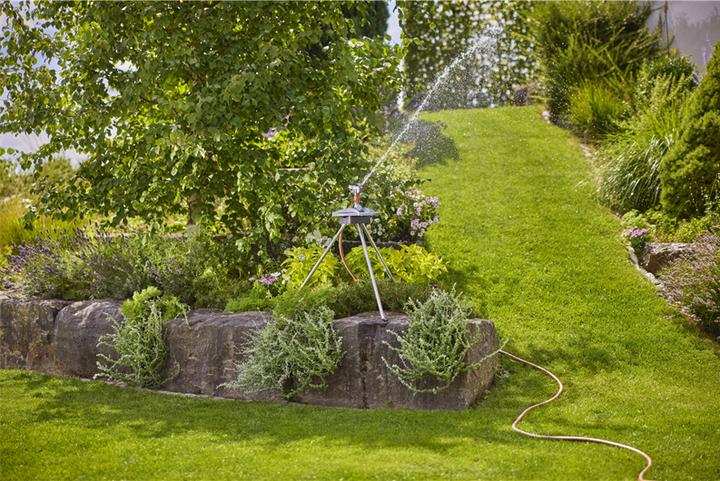 Immagine prodotto Gardena Treppiede per irrigatori (Irrigatore quadrato, Irrigatore circolare, Impianto sprinkler, Irrigatori ad impulso, circolari e a settori)