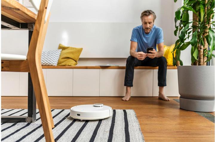 Actual product image Kärcher RCV 3 (Vacuum mopping robot)