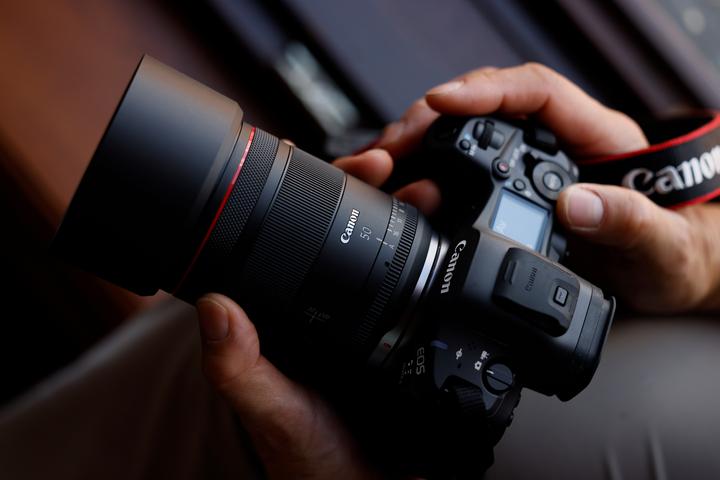 Image du produit Canon RF 50mm f/1.4L VCM - (EU) (Canon RF, Plein format)