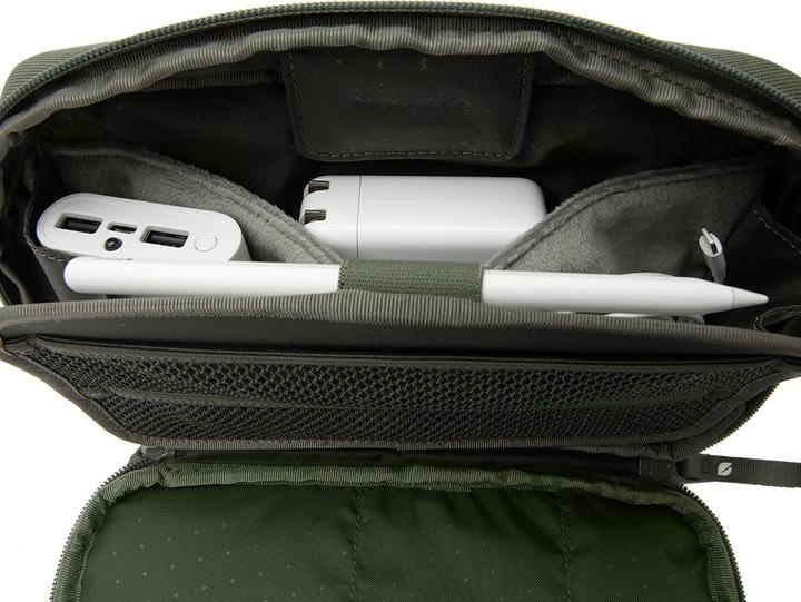 Image du produit Incase Housse de transfert pour MacBook jusqu'à 14" - Vert Highland (13")