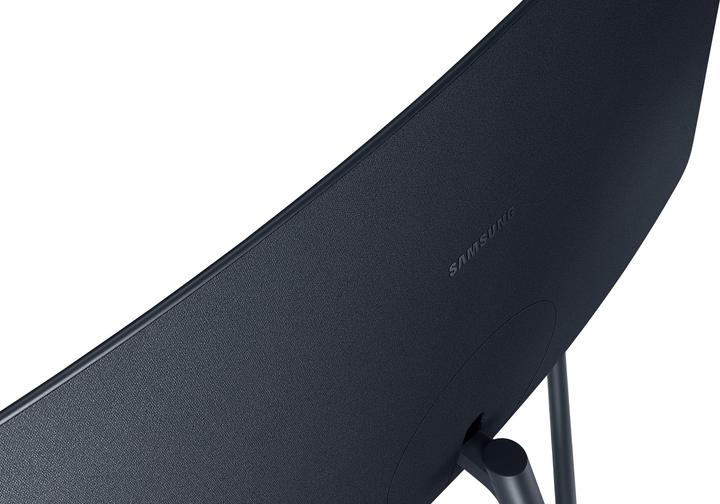Actual product image Samsung UR59C (3840 x 2160 Pixels, 32")