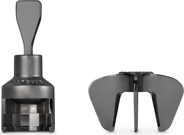 Le Creuset Gs 102 champagne opener and champagne stopper