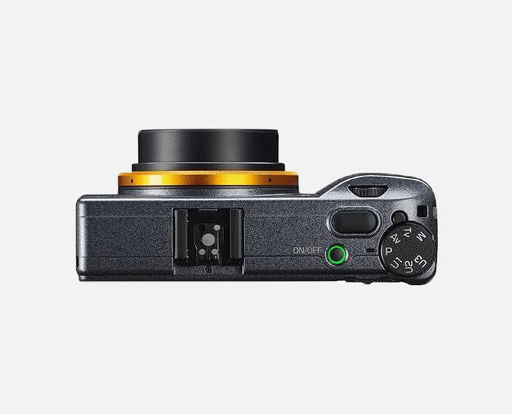 Produktbild RICOH Gr III (18.3mm, 24.24 Mpx, APS-C / DX)