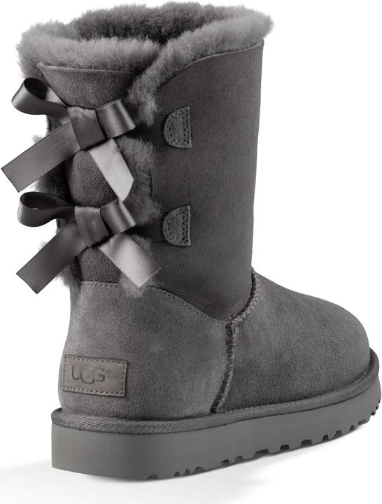Actual product image Ugg Bailey Bow II (37)