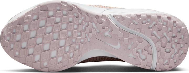 Actual product image Nike Renew Run 4 running shoe women (40)