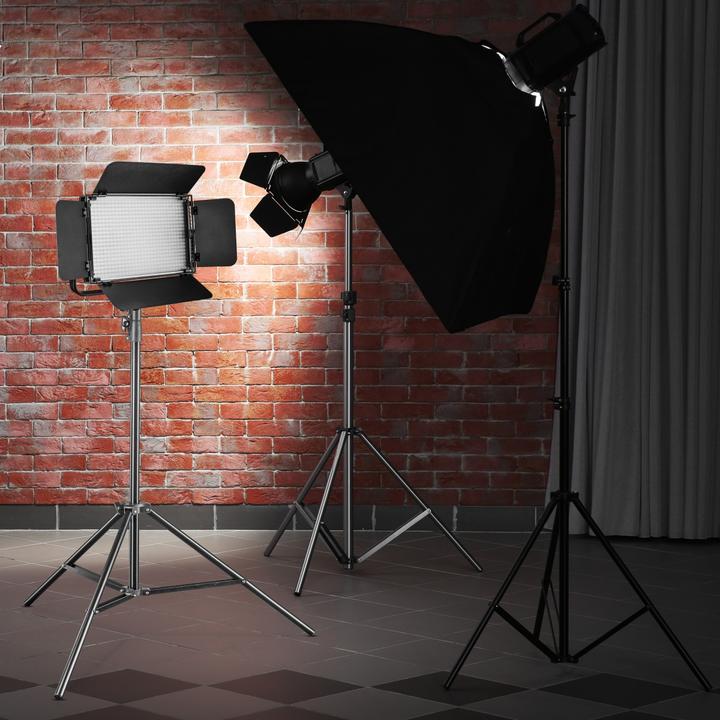 Actual product image Walimex Daylight Set1 A (Video light, Studio light, Surface luminaire)