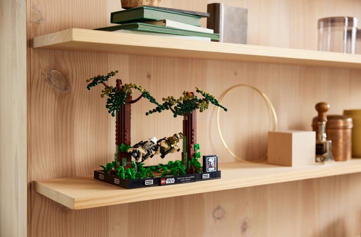 Produktbild LEGO Verfolgungsjagd auf Endor - Diorama (75353, LEGO Star Wars)