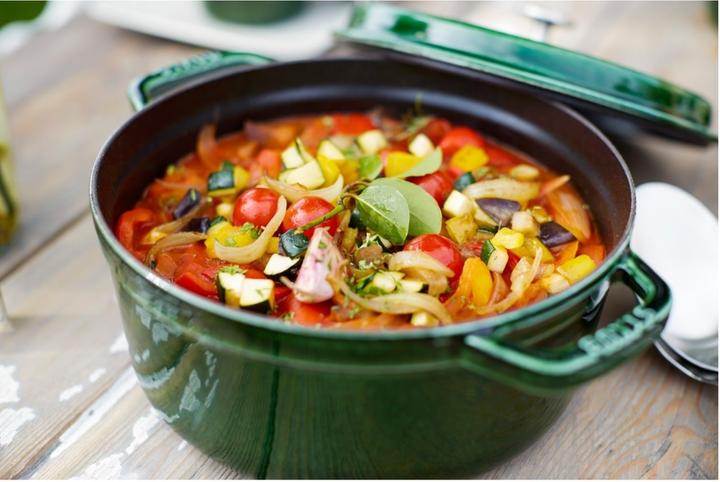 Produktbild Staub Cocotte (26 cm, Bräter + Schmortopf, Gusseisen)