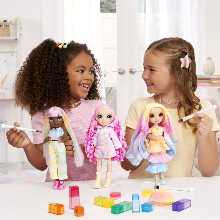 Actual product image MGA Rainbow High Water Color Dolls Green Eyes
