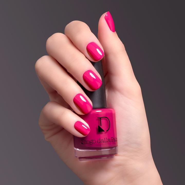 Actual product image Diego dalla Palma Nail Polish 220 (220, Colour paint)