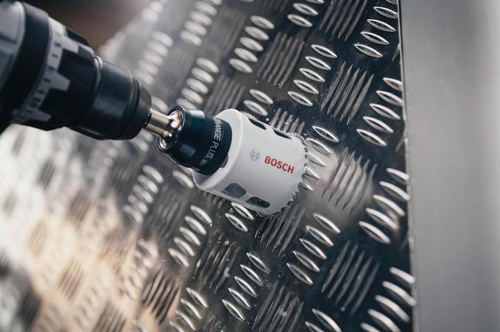 Produktbild Bosch Professional Zubehör 14-teiliges Universal-Set, 1 Lochsäge Progressor for Wood&Metal (20 mm, 22 mm, 25 mm, 32 mm, 35 mm, 40 mm, 44 mm, 76 mm, 60 mm, 51 mm, 64 mm)