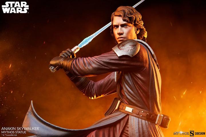 Actual product image Sideshow Star Wars "Anakin Skywalker" 1/5 Mythos Statue