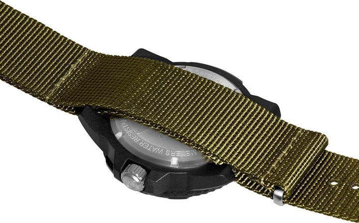 Image du produit Luminox Navy Seal 3600 (Swiss Made, Montre analogique, 45 mm)