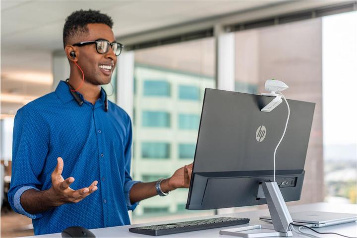 Actual product image Poly VOY 6200 USB-C BLK HEADSET (ANC, 16 h, Wireless, Cable)