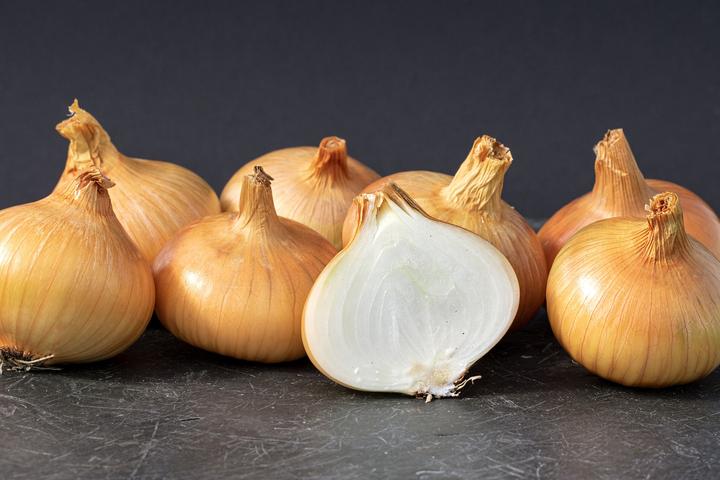 Actual product image Zollinger Bio Onions, yellow Wädenswil selection Z (Vegetable seeds)
