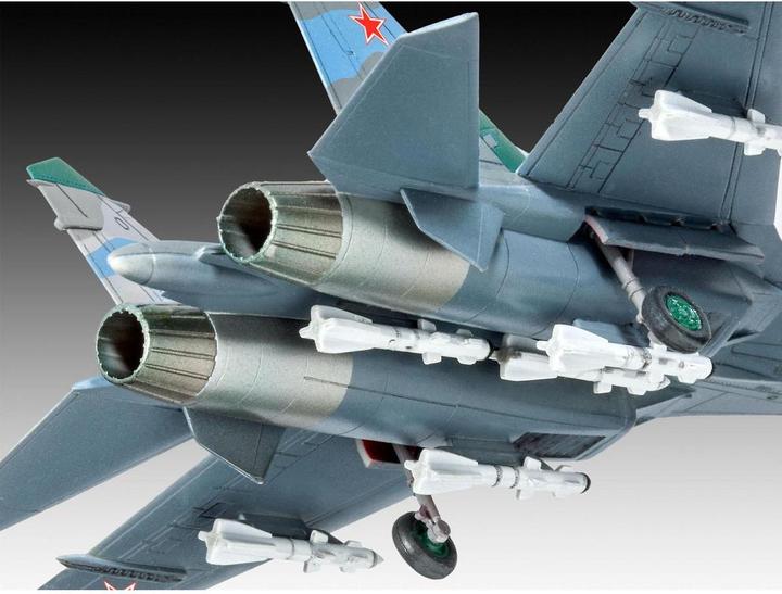 Produktbild Revell Su-27 Flanker