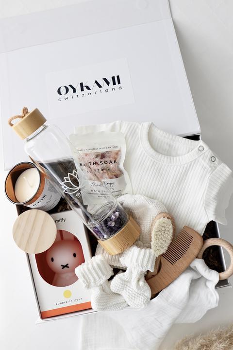 Produktbild Oykami Mama & Baby Geschenkbox Weiss "Lugano" Miffy - violette Steine