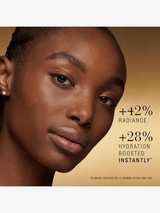 Actual product image Estée Lauder Re-Nutriv (No. 4N1 - Shell Beige)