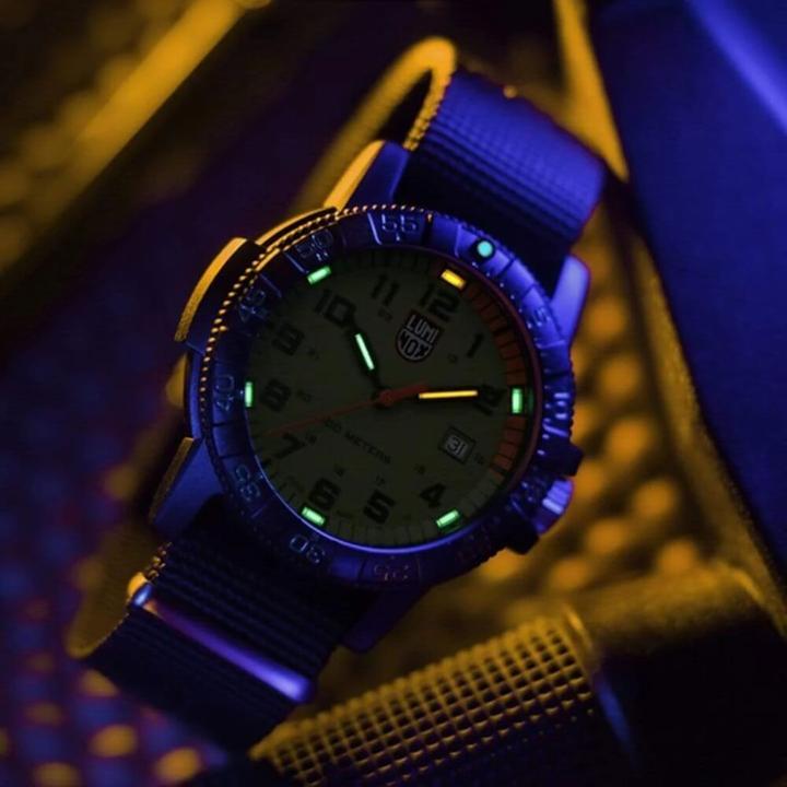 Immagine prodotto Luminox Tartaruga marina Leatherback Serie 0320 Gigante (Orologio da polso analogico, Fatto in Svizzera, 44 mm)