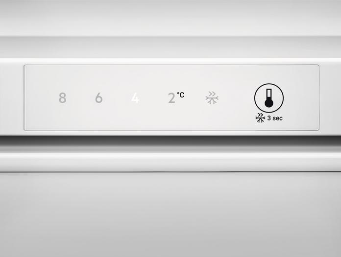 Actual product image AEG RTS811DXAW WS REFRIGERATOR STAND **** 85CM (120 l)