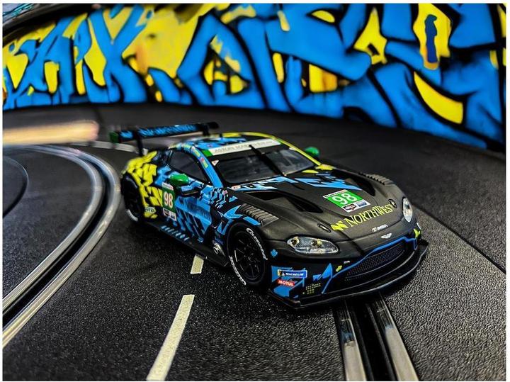 Immagine prodotto Carrera Aston-Martin Vantage GT3