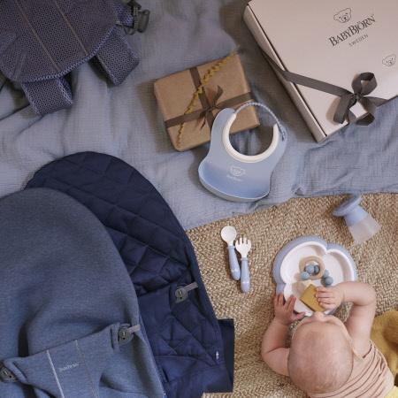 Actual product image BabyBjörn Bib (4 months)