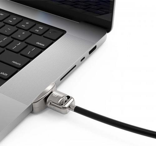 Actual product image Maclocks Ledge adapter for MacBook 16" (2021)